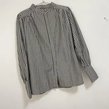 앤트마리스 숄더 개더 블라우스