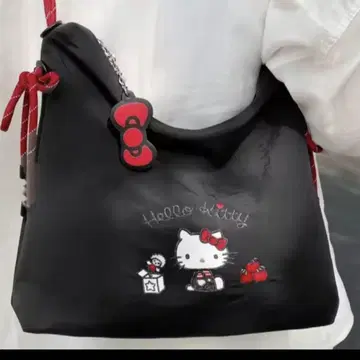 헬로키티 숄더백 블랙