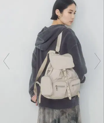 지나시스 파우치 미니 백팩 아이보리