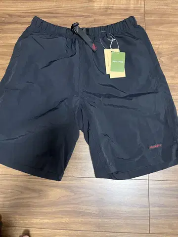 그라미치 FREAK'S STORE 블랙 숏 팬츠 새상품