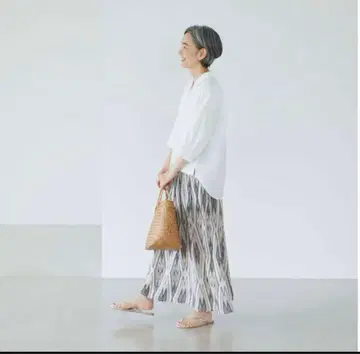 북유럽 생활용품점 오픈 카라 셔츠 새상품급