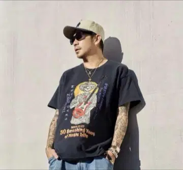The BONEZ T$UYO$HI Anniversary 티셔츠 M