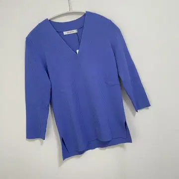 두아르시브 V넥 7부 소매 풀오버