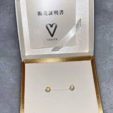 VERITE 오팔 귀걸이