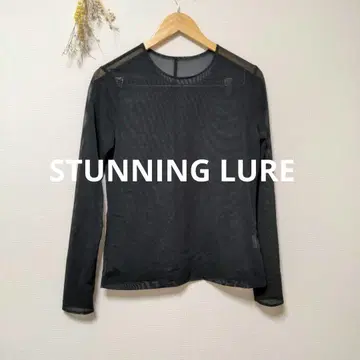 STUNNING LURE 스타일링루어 시어 상의 블랙