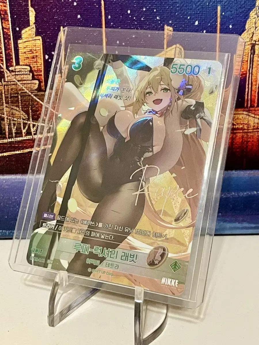 Belle Arena Goddess of Victory: NIKKE Card Lew-Luxury Rabbit SPR Sign Card