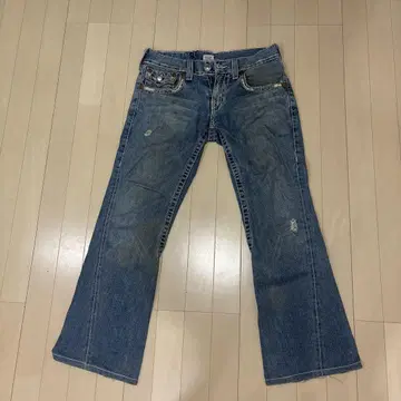TRUE RELIGION 부츠 컷 데님 라이트 블루