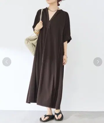 앤디 콜 브라운 V넥 롱 원피스 반팔 마터니티