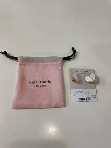 kate spade 하트 모양 귀걸이 화이트/골드
