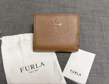 접이식 지갑 까멜리아 브라운 여성용 FURLA