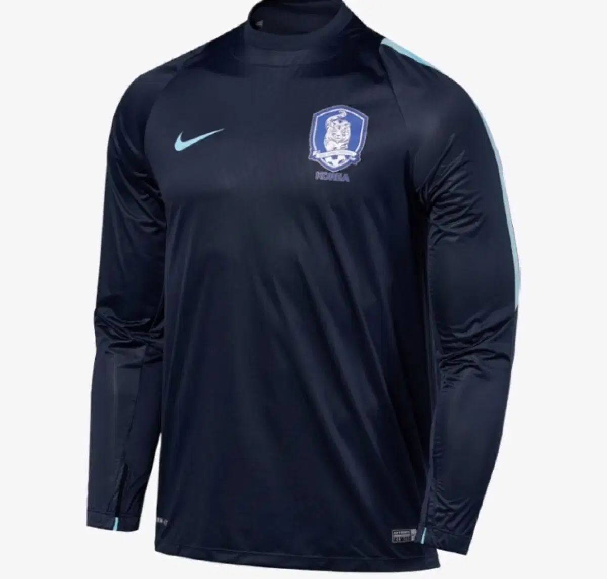 16-18 South Korea National Football Team Player-Issued Shell Top National Team Shield Top, Size M