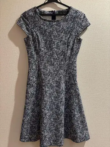 ANAYI 반팔 무릎 기장 원피스 네이비 계열