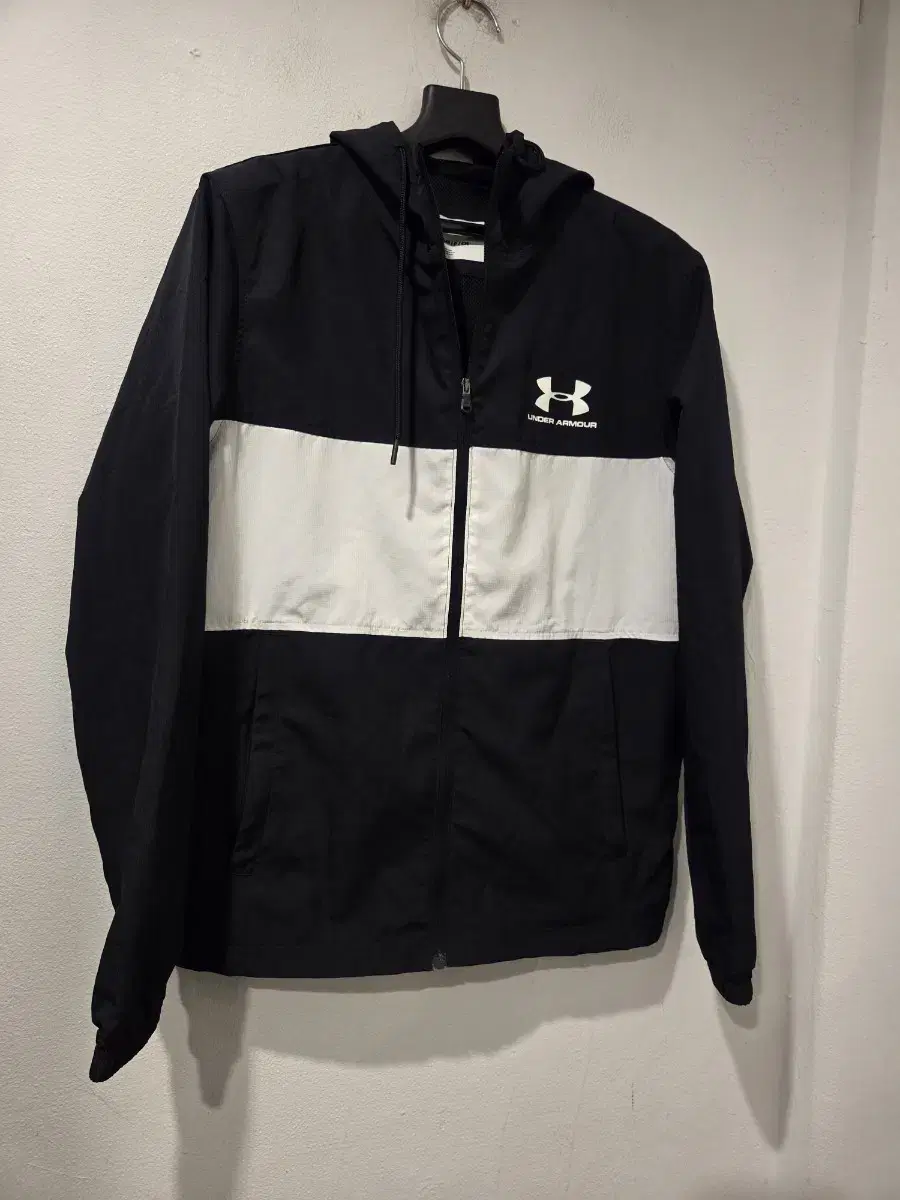 Under Armour Hooded Jumper