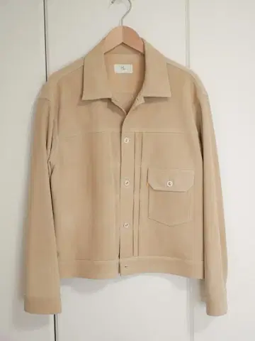 herill 25ss 베이지 스웨이드 자켓