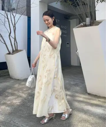차이니 시어 원피스