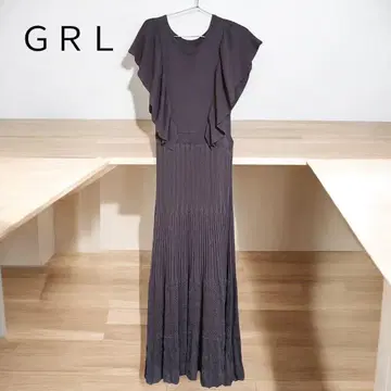 GRL 다크 그레이 플레어 슬리브 롱 원피스