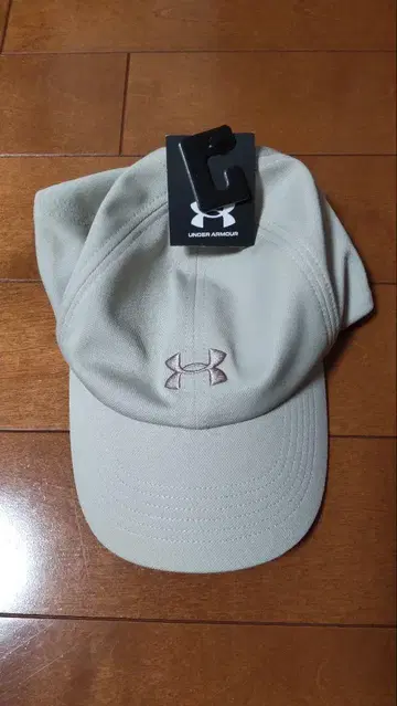언더아머 캡 원사이즈 57~59cm 사이즈 조절 가능