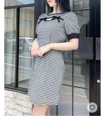 PARK East 프론트 오픈 백리본 원피스