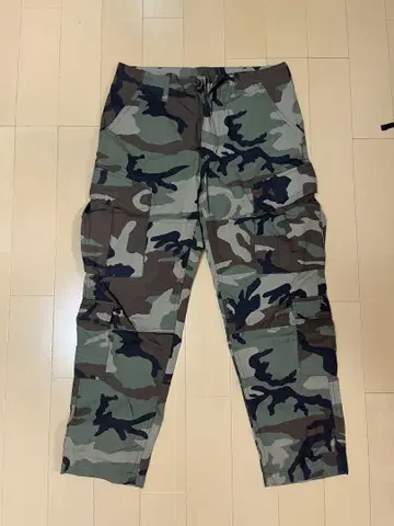 카모플라쥬 카고 팬츠 ALPHA INDUSTRIES