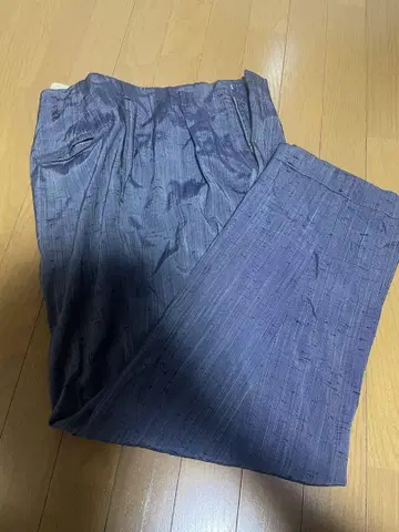 긁힌 슬랙스 50년대