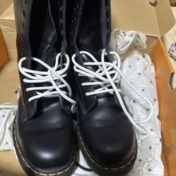 Dr. Martens 1914 블랙 가죽 부츠