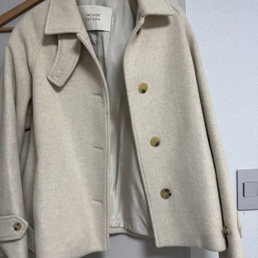 FACADE PATTERN ♥ Overfit cotton half coat / 追跡付 Facade Pattern Overfit Cashmere Half Coat in black