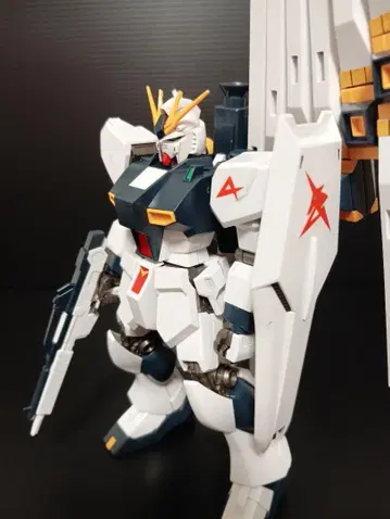 HG 뉴 건담 완성품
