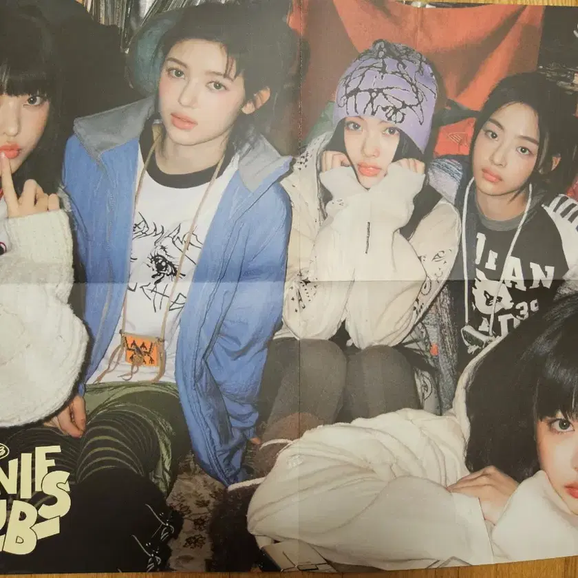 NewJeans NJZ BUNNIES CAMP 2023 ナップサック　希少 NewJeans NJZ BUNNIES CAMP 2023 ナップサック 希少