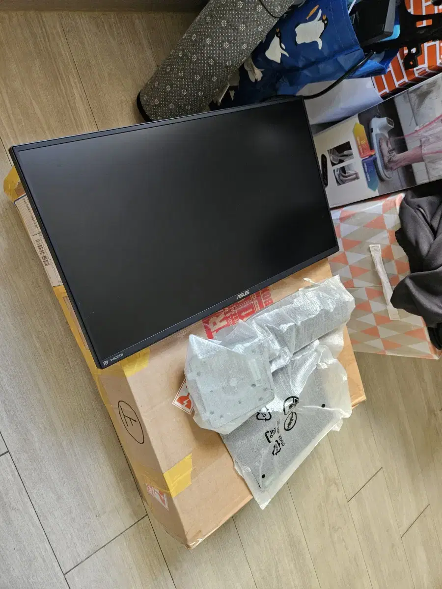 [Shipping possible/One left] Asus VG259QR gaming monitor