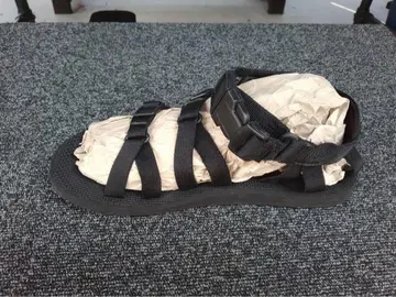 Teva 블랙 스포츠 샌들