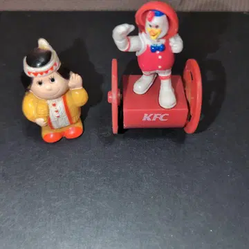 KFC 피규어 세트 2개