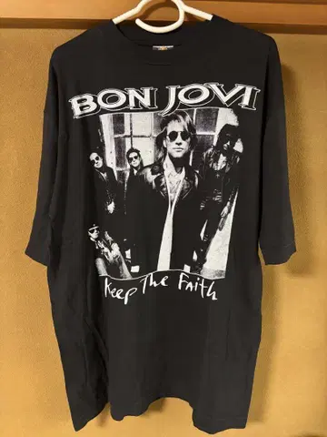 1992년 Bon Jovi 본 조비 XL 사이즈 티셔츠 밴드