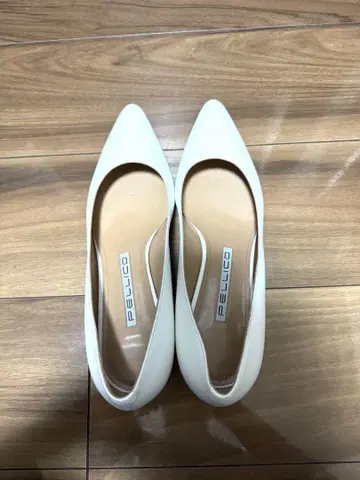 미사용 새상품 펠리코 펌프스 size40 25.5cm~26cm