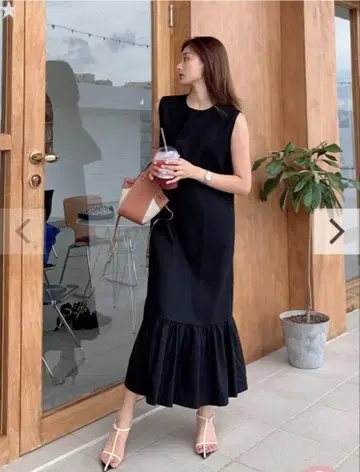페플럼 리넨 드레스 블랙