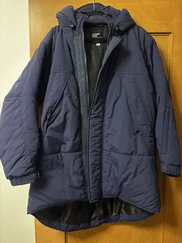 Mt.Rainier Design 네이비 몬스터 후드티