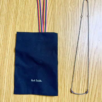 폴스미스 트위스트 체인 목걸이