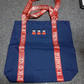 PICONE 피코네 네이비 에코백 캐릭터 미사용