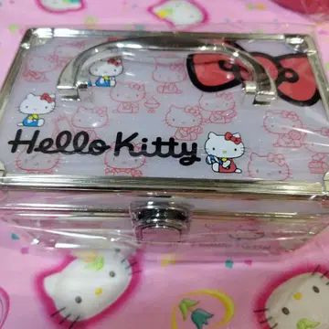 키티 화장품 트렁크