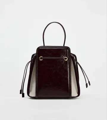 ZARA 텍스처 미니 버킷 백
