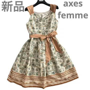 새상품 axes femme 슬리브리스 플레어 원피스 M 리본