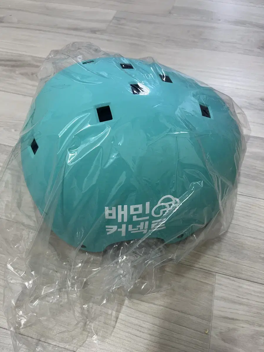 배달의 민족 자전거 헬멧 새제품 팝니다