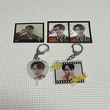BUDDiiS KEVIN 아크릴 키링