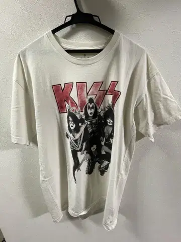 KISS 프린트 티셔츠 화이트