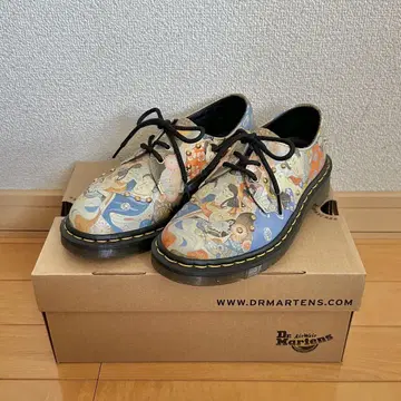 Dr. Martens 3홀 이스턴 아트 우키요에