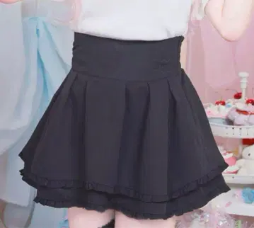 HAULS는 유루즈 미니 스커트 볼륨업