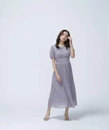 NATURAL BEAUTY BASIC 요크라인 양류 플리츠 원피스