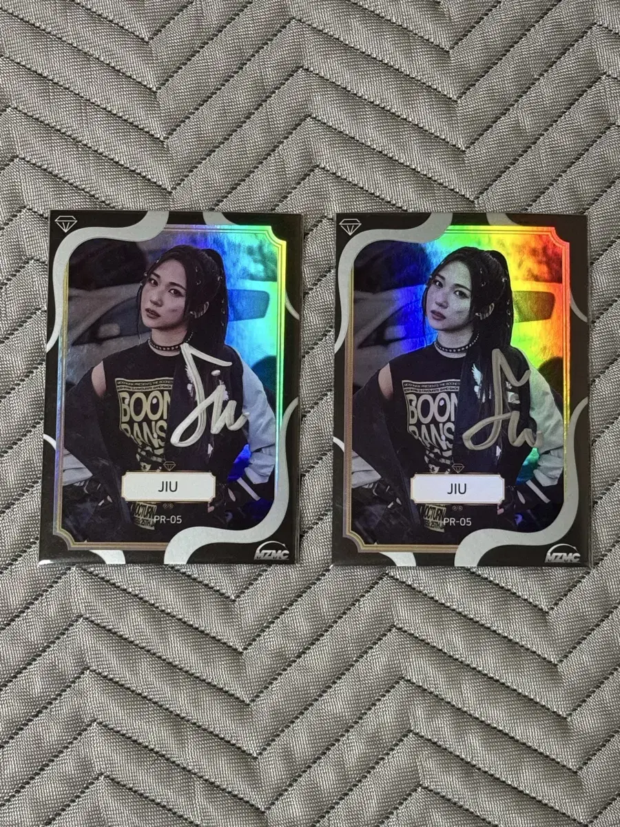 VVS 지우 비매 싸인 포카