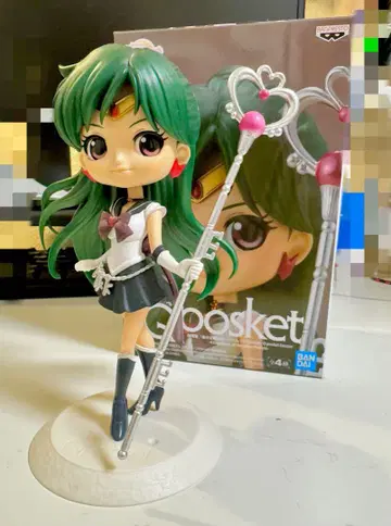 Qposket 세일러 플루토 피규어