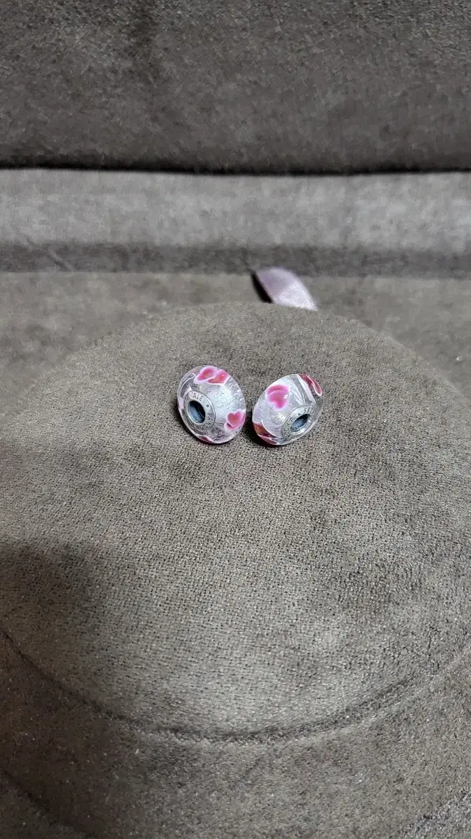 Pandora Heart Glass Department Store A/S Available