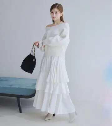 Noela 티어드 랜덤 프릴 스커트 화이트